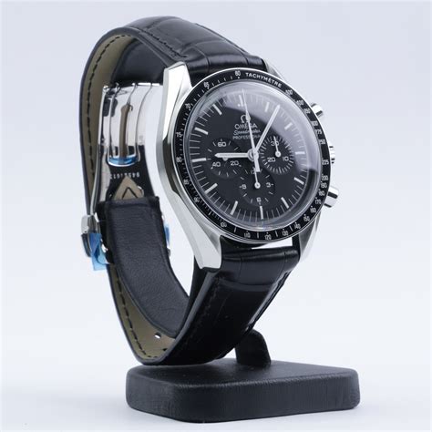 omega speedmaster moonwatch leather strap|Omega Speedmaster 18mm rubber strap.